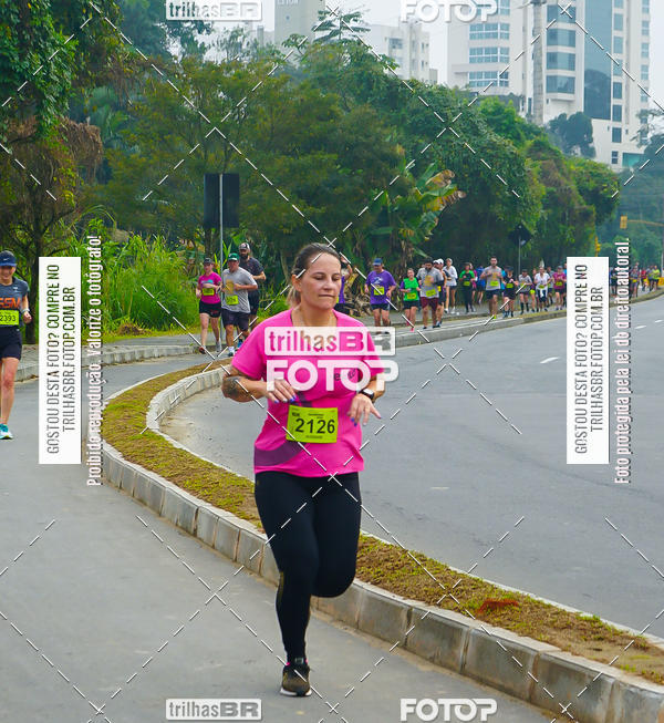 Buy your photos of the eventMeia Maratona de Blumenau on Fotop