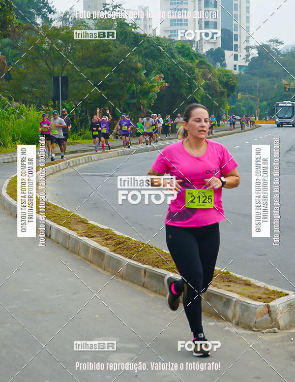 Buy your photos of the eventMeia Maratona de Blumenau on Fotop