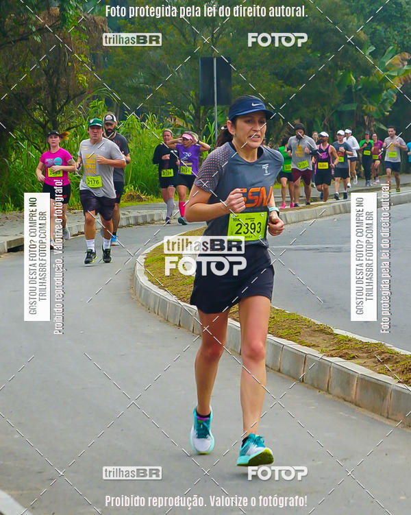 Buy your photos of the eventMeia Maratona de Blumenau on Fotop