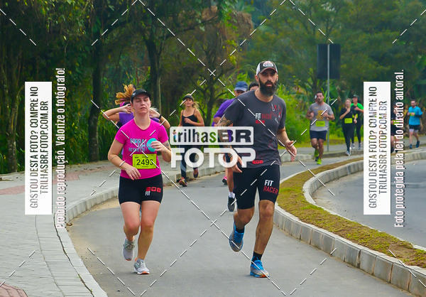 Buy your photos of the eventMeia Maratona de Blumenau on Fotop