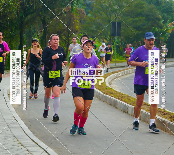 Buy your photos of the eventMeia Maratona de Blumenau on Fotop