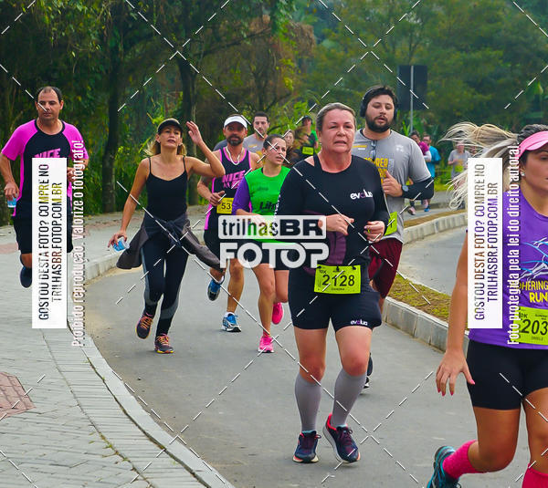 Buy your photos of the eventMeia Maratona de Blumenau on Fotop