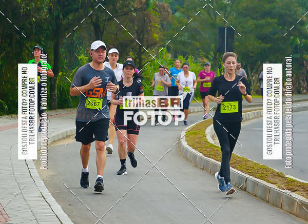 Buy your photos of the eventMeia Maratona de Blumenau on Fotop