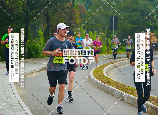Buy your photos of the eventMeia Maratona de Blumenau on Fotop