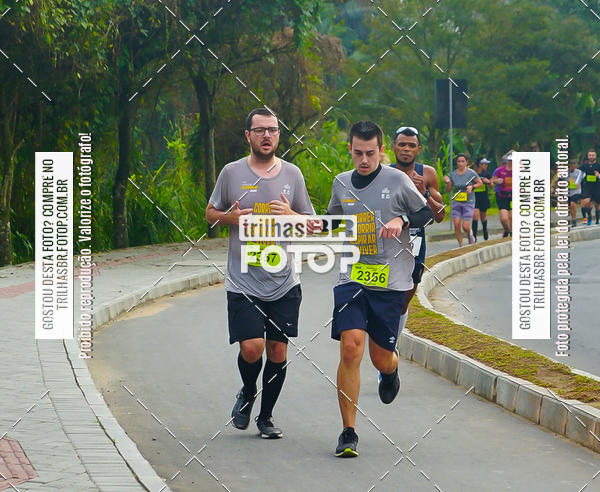 Buy your photos of the eventMeia Maratona de Blumenau on Fotop