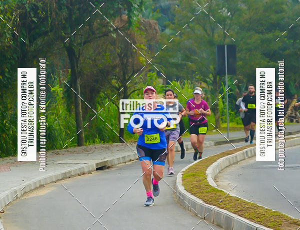 Buy your photos of the eventMeia Maratona de Blumenau on Fotop