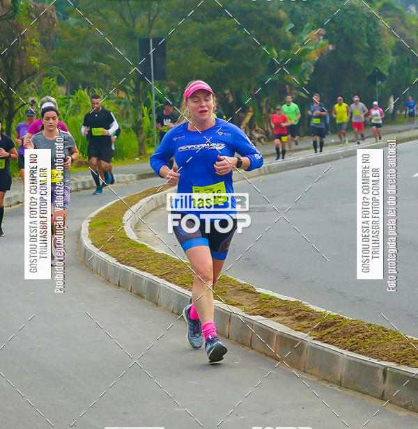 Buy your photos of the eventMeia Maratona de Blumenau on Fotop