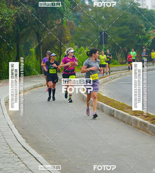 Buy your photos of the eventMeia Maratona de Blumenau on Fotop