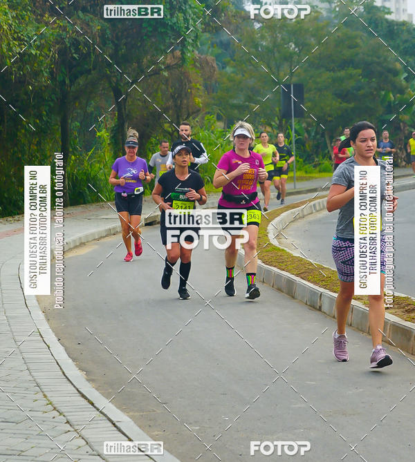 Buy your photos of the eventMeia Maratona de Blumenau on Fotop