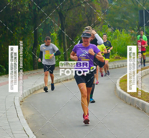 Buy your photos of the eventMeia Maratona de Blumenau on Fotop