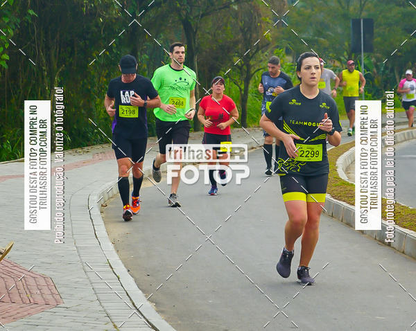 Buy your photos of the eventMeia Maratona de Blumenau on Fotop