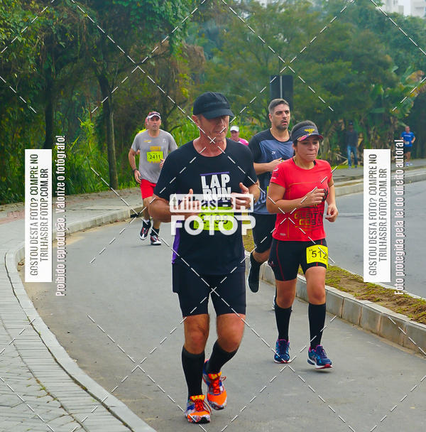 Buy your photos of the eventMeia Maratona de Blumenau on Fotop