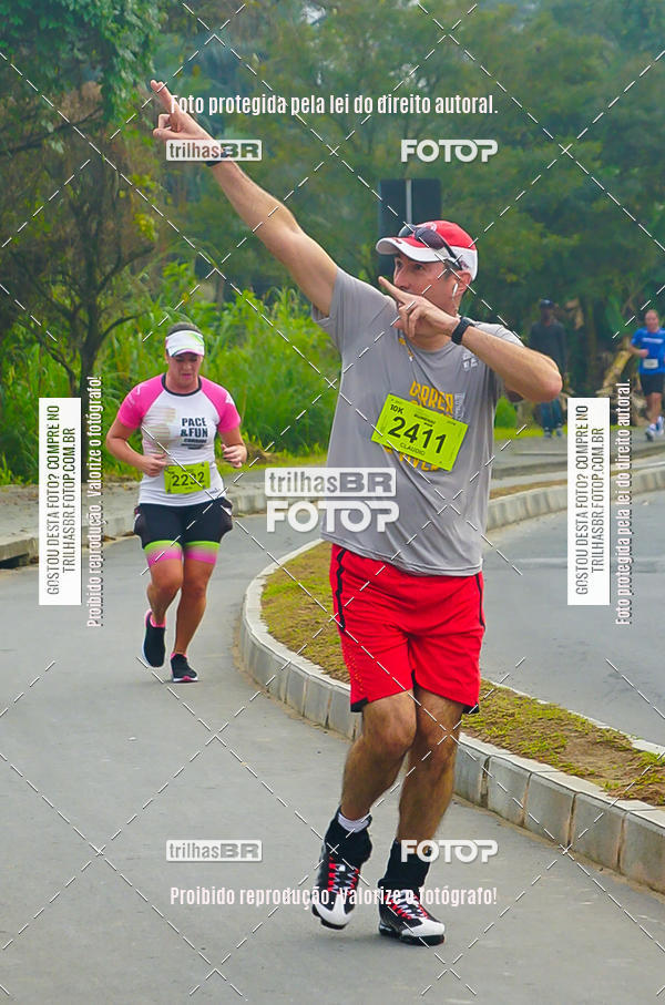 Buy your photos of the eventMeia Maratona de Blumenau on Fotop