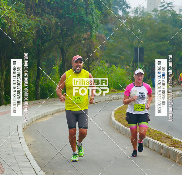 Buy your photos of the eventMeia Maratona de Blumenau on Fotop