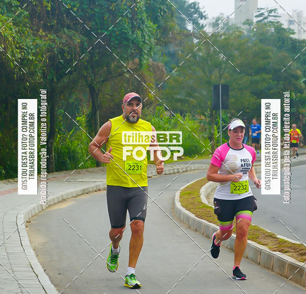 Buy your photos of the eventMeia Maratona de Blumenau on Fotop