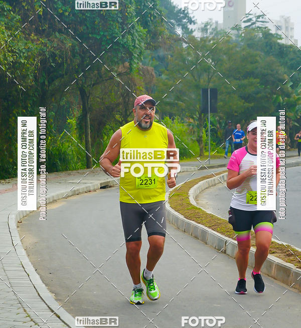 Buy your photos of the eventMeia Maratona de Blumenau on Fotop