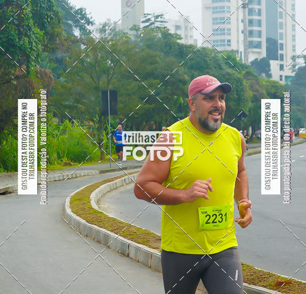 Buy your photos of the eventMeia Maratona de Blumenau on Fotop