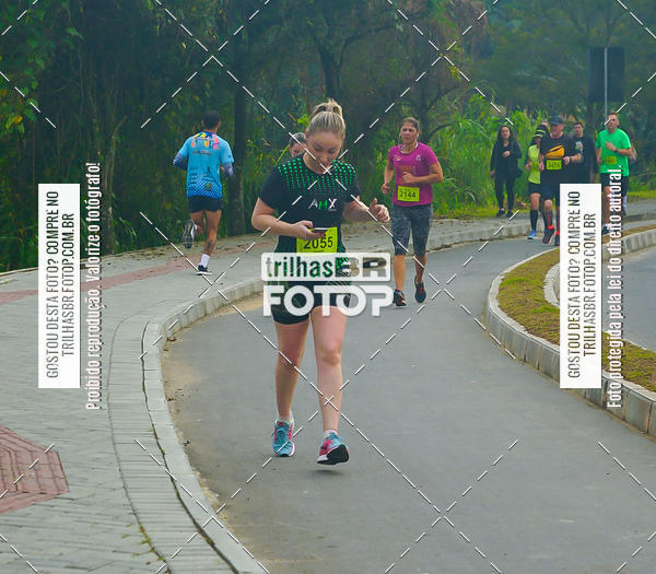 Buy your photos of the eventMeia Maratona de Blumenau on Fotop