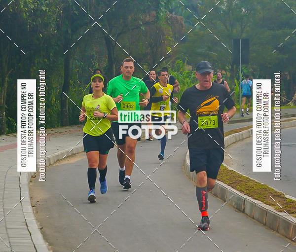 Buy your photos of the eventMeia Maratona de Blumenau on Fotop