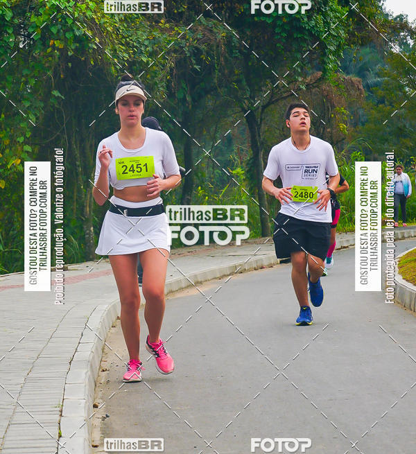 Buy your photos of the eventMeia Maratona de Blumenau on Fotop