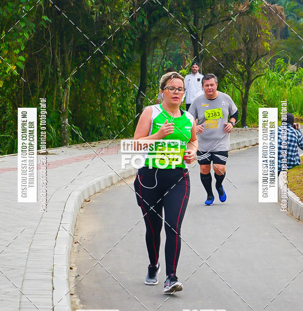 Buy your photos of the eventMeia Maratona de Blumenau on Fotop