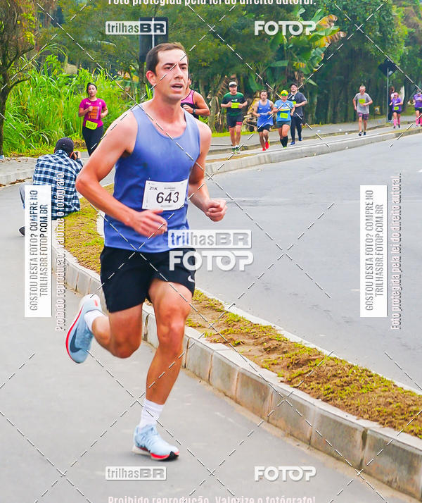 Buy your photos of the eventMeia Maratona de Blumenau on Fotop