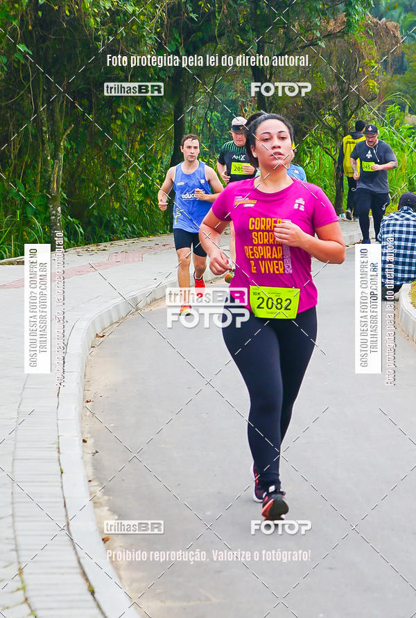 Buy your photos of the eventMeia Maratona de Blumenau on Fotop