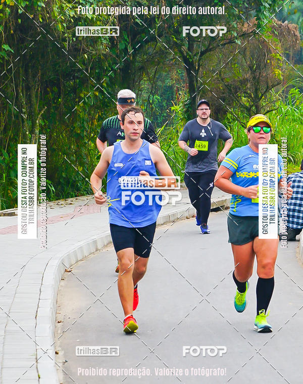 Buy your photos of the eventMeia Maratona de Blumenau on Fotop