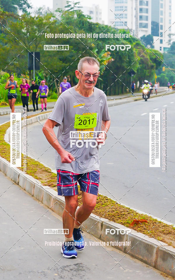 Buy your photos of the eventMeia Maratona de Blumenau on Fotop
