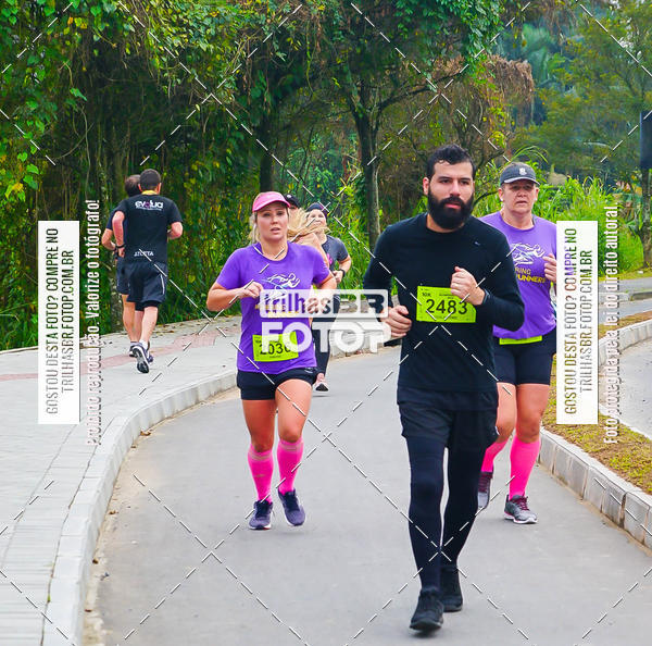 Buy your photos of the eventMeia Maratona de Blumenau on Fotop