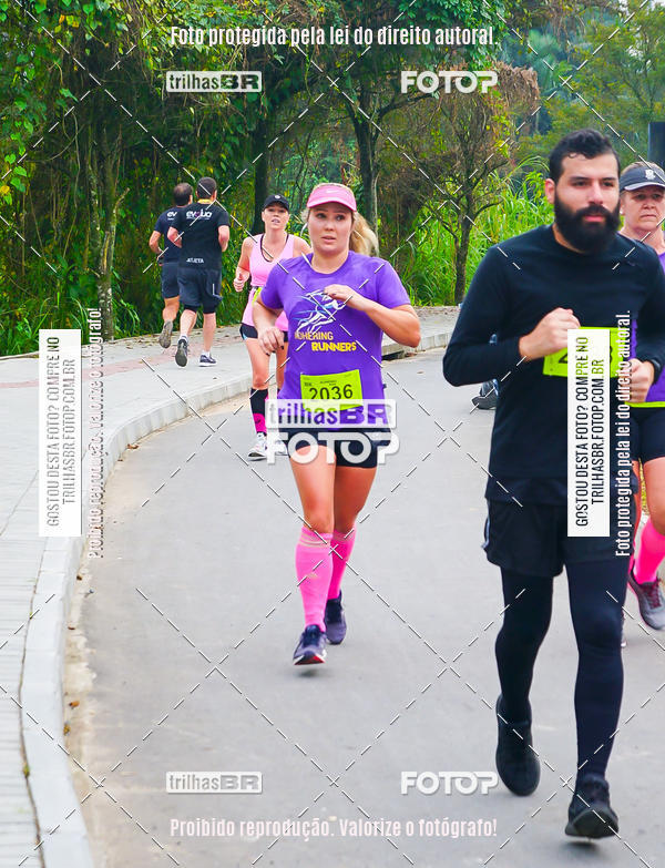 Buy your photos of the eventMeia Maratona de Blumenau on Fotop