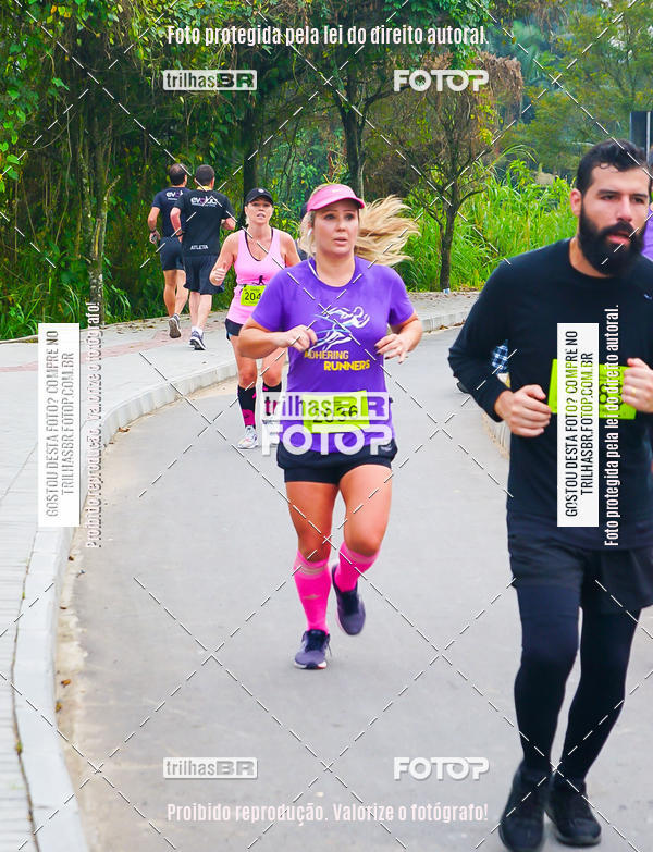 Buy your photos of the eventMeia Maratona de Blumenau on Fotop