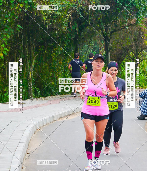 Buy your photos of the eventMeia Maratona de Blumenau on Fotop