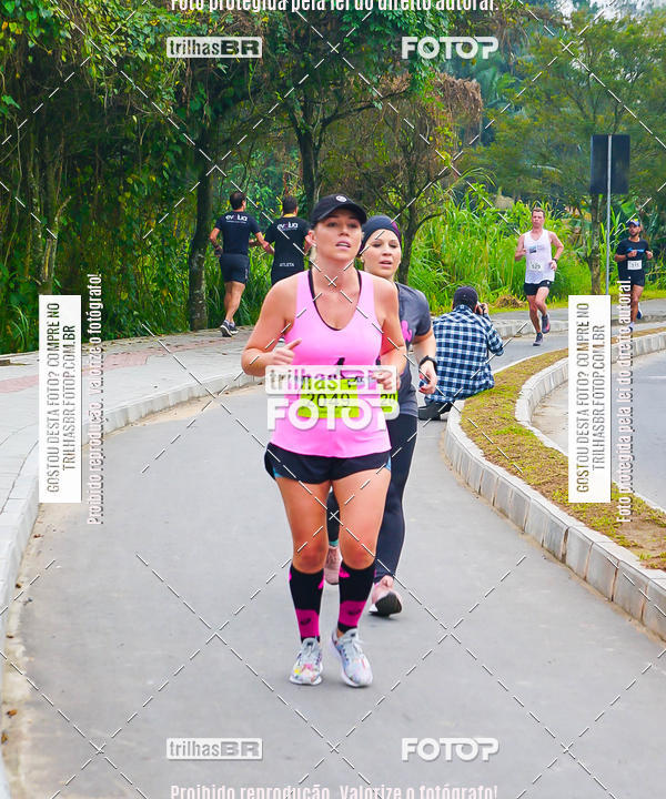 Buy your photos of the eventMeia Maratona de Blumenau on Fotop