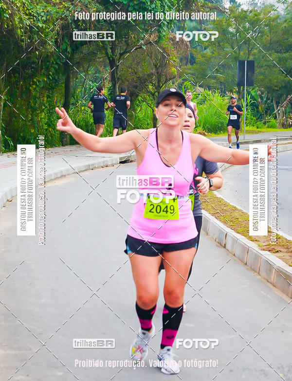 Buy your photos of the eventMeia Maratona de Blumenau on Fotop
