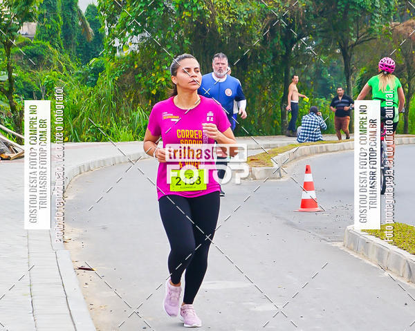 Buy your photos of the eventMeia Maratona de Blumenau on Fotop
