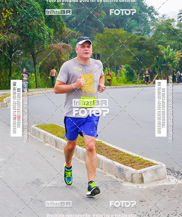 Buy your photos of the eventMeia Maratona de Blumenau on Fotop