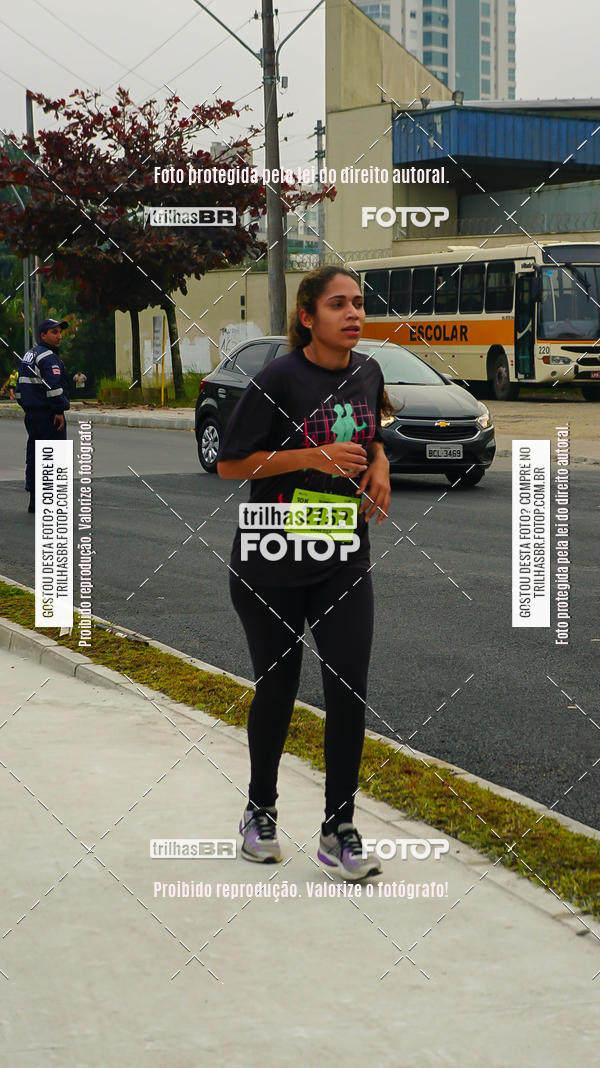 Buy your photos of the eventMeia Maratona de Blumenau on Fotop