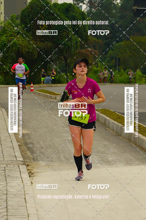 Buy your photos of the eventMeia Maratona de Blumenau on Fotop