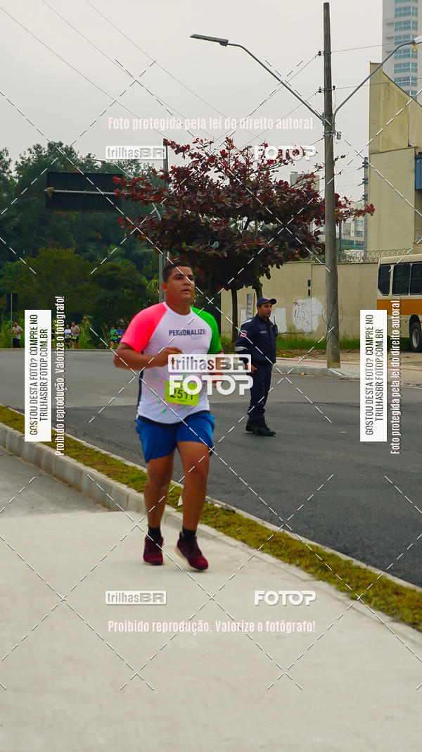 Buy your photos of the eventMeia Maratona de Blumenau on Fotop