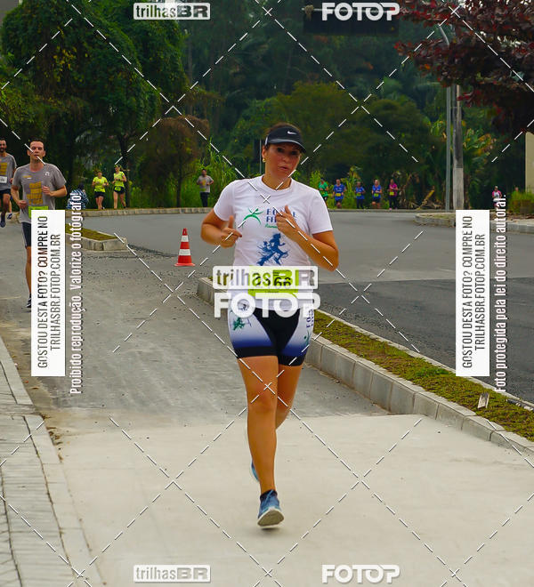Buy your photos of the eventMeia Maratona de Blumenau on Fotop