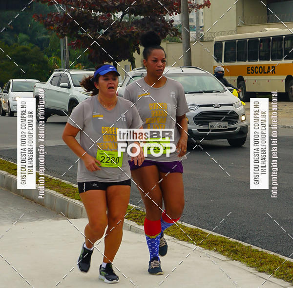 Buy your photos of the eventMeia Maratona de Blumenau on Fotop