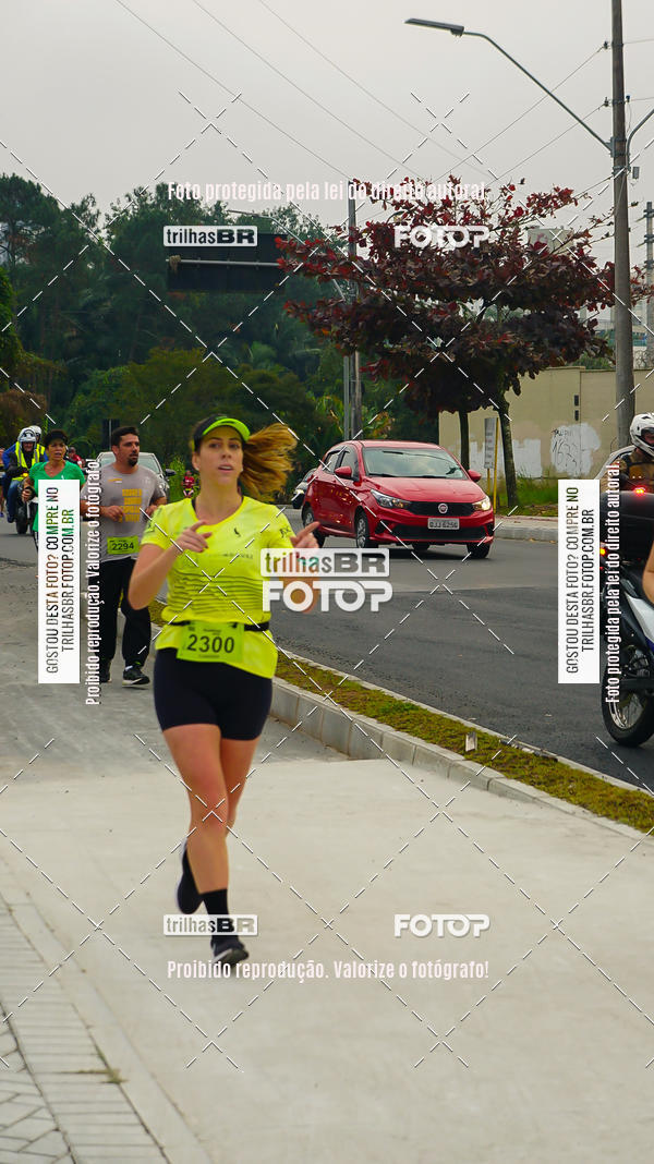 Buy your photos of the eventMeia Maratona de Blumenau on Fotop
