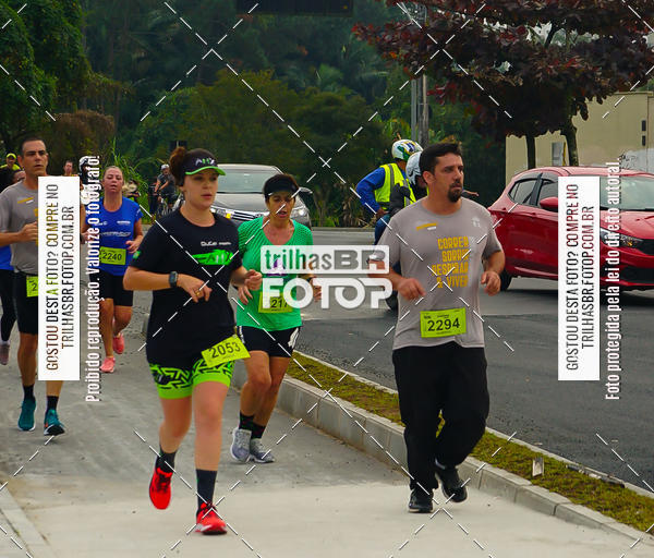 Buy your photos of the eventMeia Maratona de Blumenau on Fotop