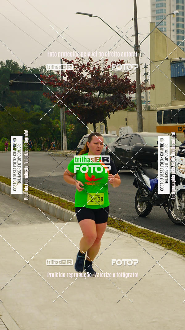 Buy your photos of the eventMeia Maratona de Blumenau on Fotop