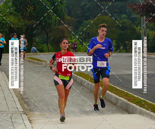 Buy your photos of the eventMeia Maratona de Blumenau on Fotop