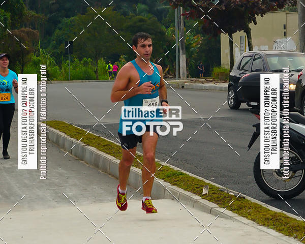 Buy your photos of the eventMeia Maratona de Blumenau on Fotop