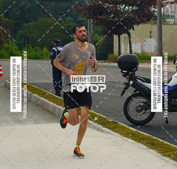 Buy your photos of the eventMeia Maratona de Blumenau on Fotop