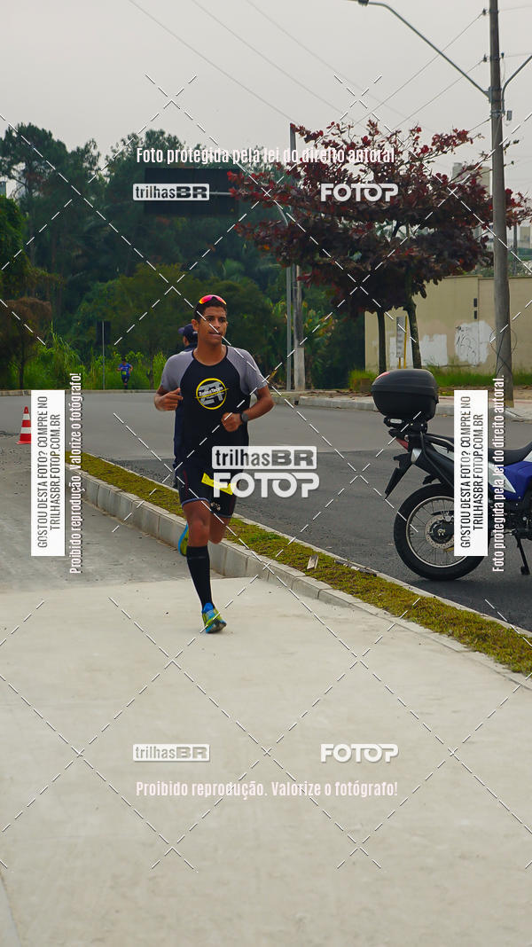 Buy your photos of the eventMeia Maratona de Blumenau on Fotop