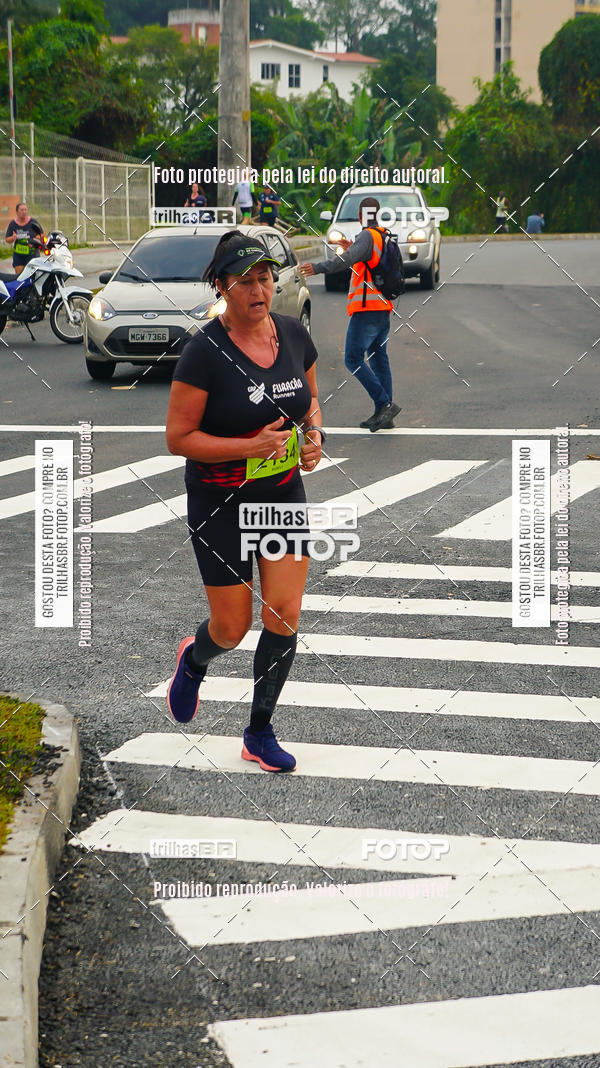 Buy your photos of the eventMeia Maratona de Blumenau on Fotop